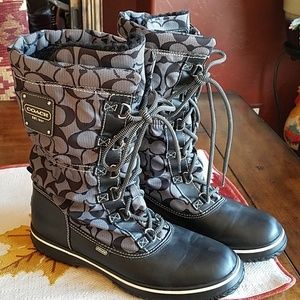 Coach boots, fully lined, 10B